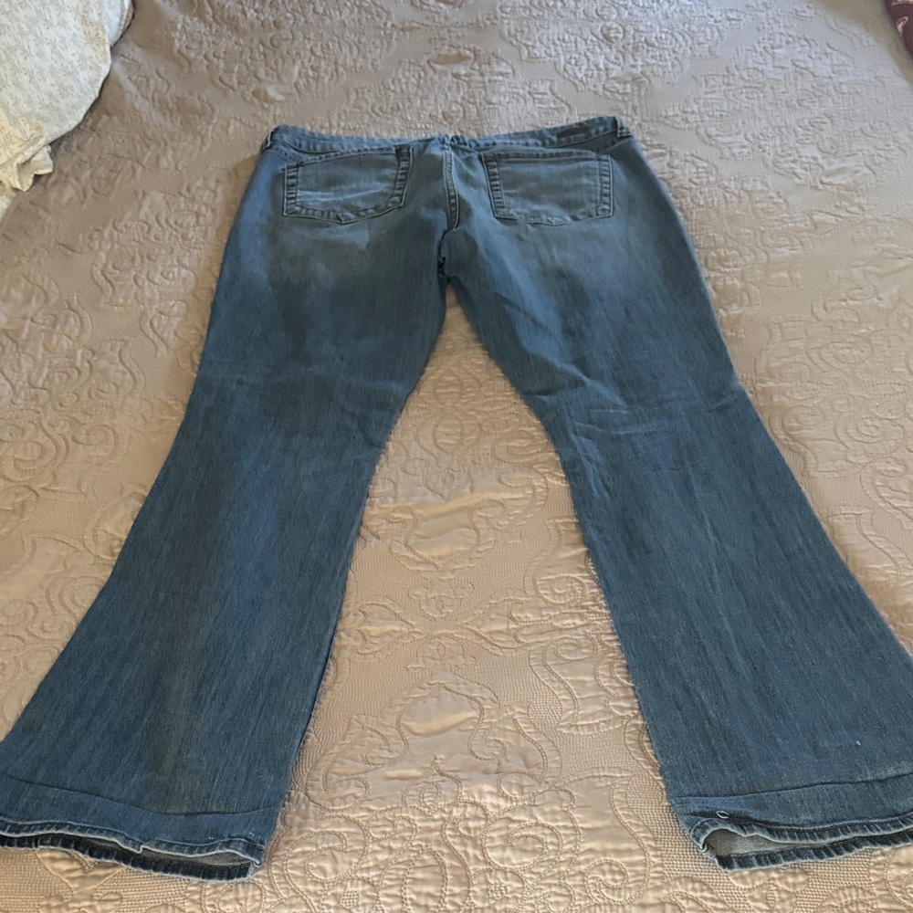 Kut from the Kloth Distressed Flare Jeans in Blue - Picture 3 of 3